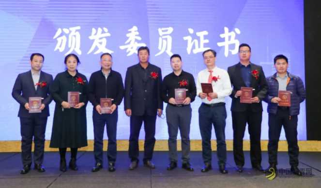 第一届第三次会员大会&2022年会暨“聚焦低碳发展•共创绿色交通”创新论坛圆满举行 沥青网,sinoasphalt.com