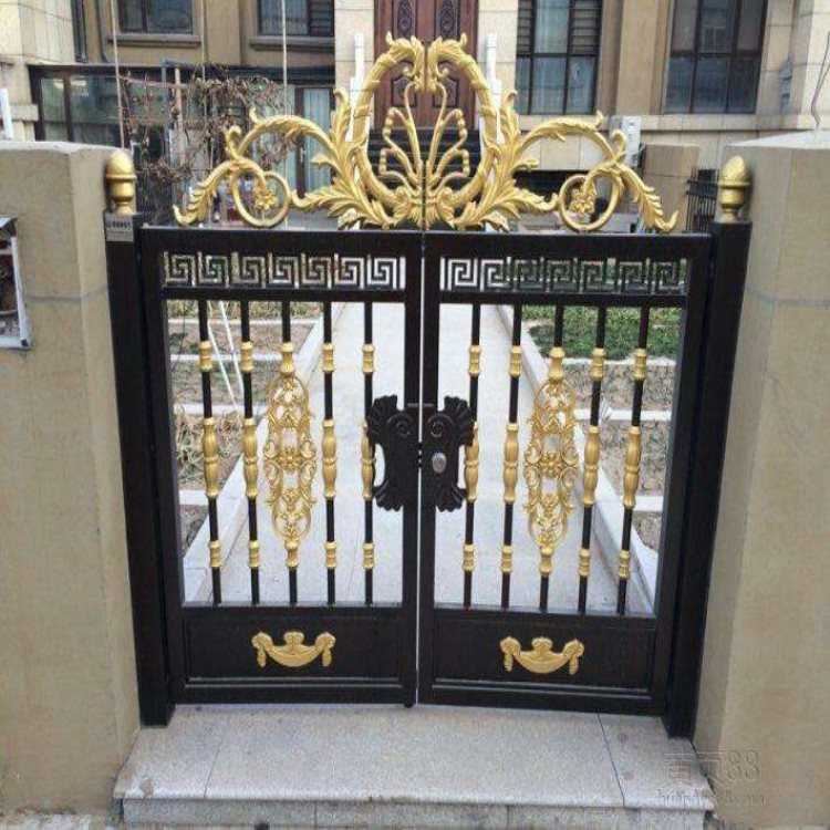 726rumb-2020510-2n06m.jpg 726rumb-2020510-2n06m.jpg