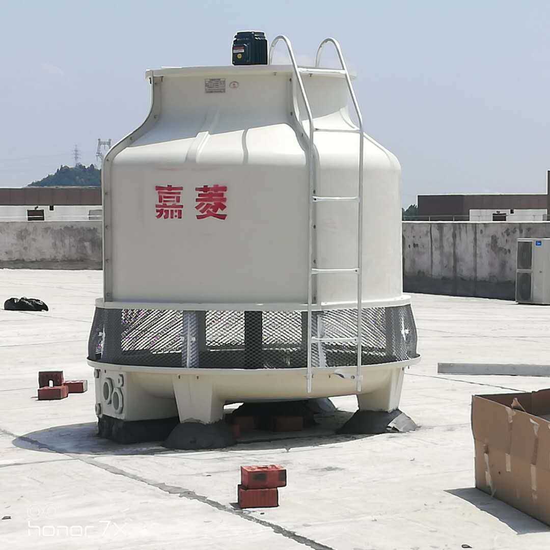 江西60T圆形冷却塔2.JPG