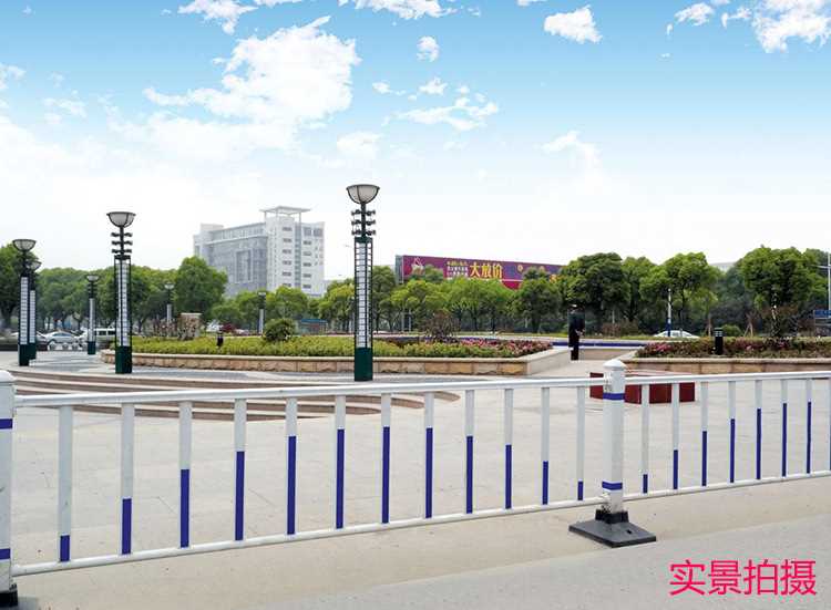 2660501204_1927685019.jpg 2660501204_1927685019.jpg