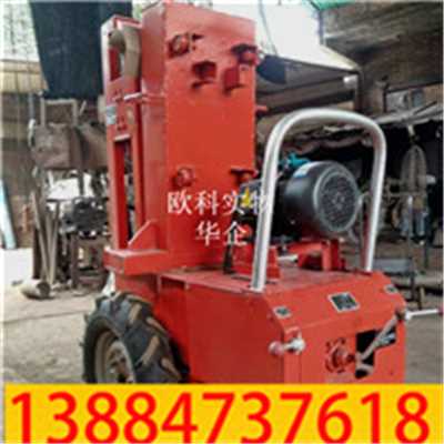 夯土机03.jpg 夯土机03.jpg