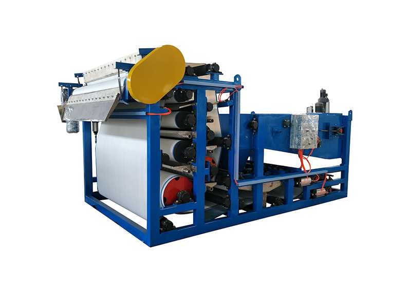 带式压滤机3.jpg 带式压滤机3.jpg