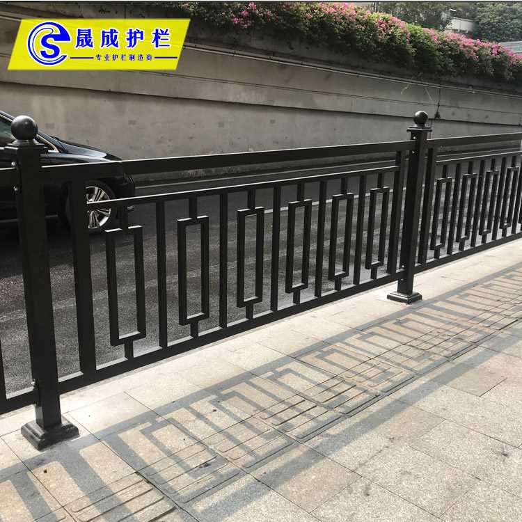 广州新式护栏 (7).jpg