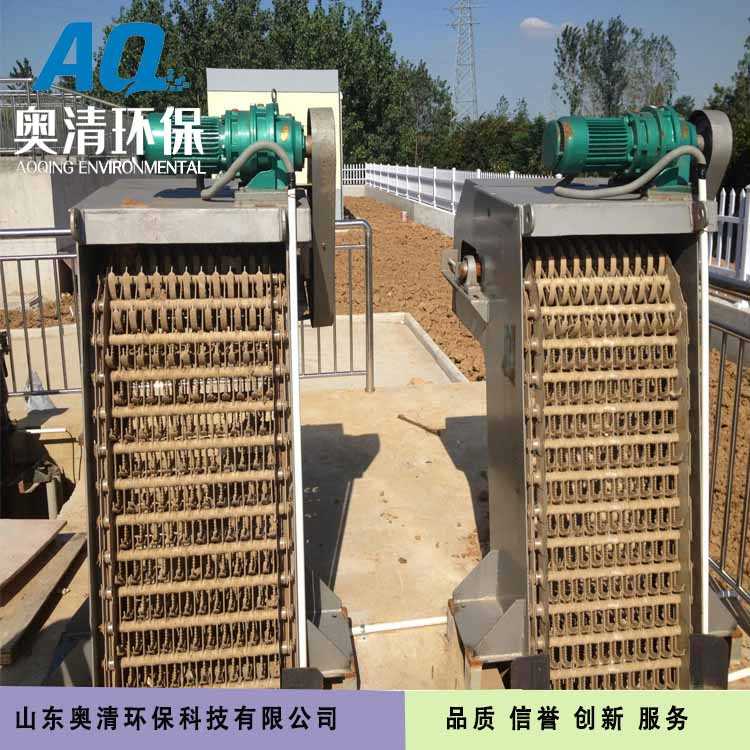 回转机械格栅机.jpg 回转机械格栅机.jpg