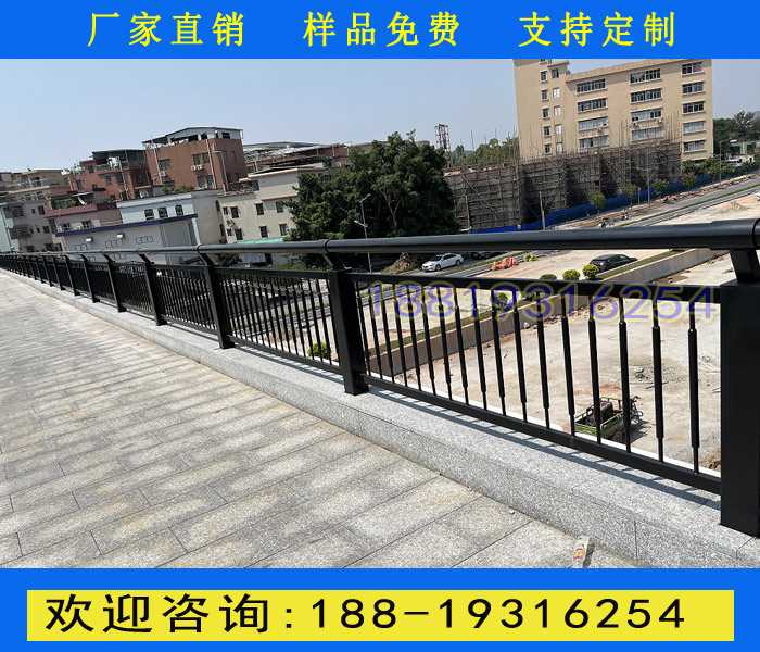 人行天桥护栏3.jpg 人行天桥护栏3.jpg