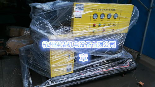 60立方水冷冷干机_副本.jpg 60立方水冷冷干机_副本.jpg