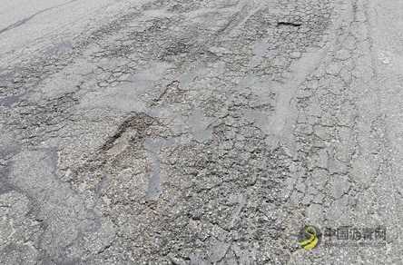 水稳基层微裂均质化处治再生技术及应用实践 沥青网，sinoasphalt.com
