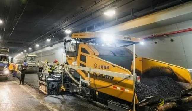 全国首次！北横通道新建工程东段完成隧道无人摊铺技术应用 沥青网，sinoasphalt.com